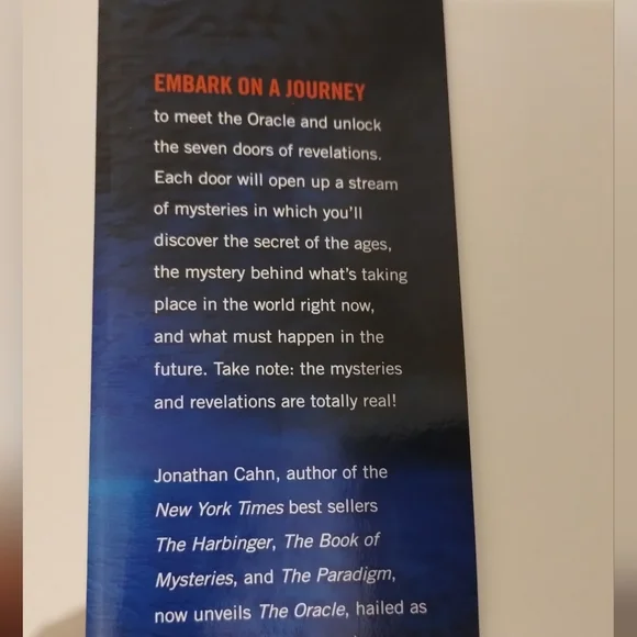 The Oracle Book - Picture 6 of 6